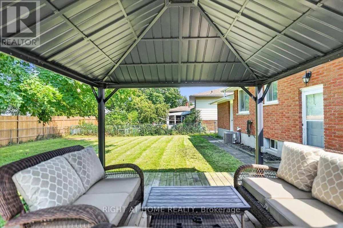 43 MONARCH PARK DRIVE