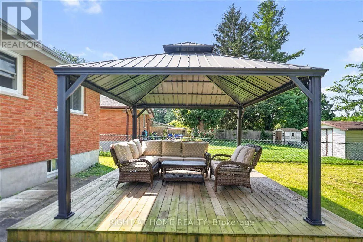43 MONARCH PARK DRIVE