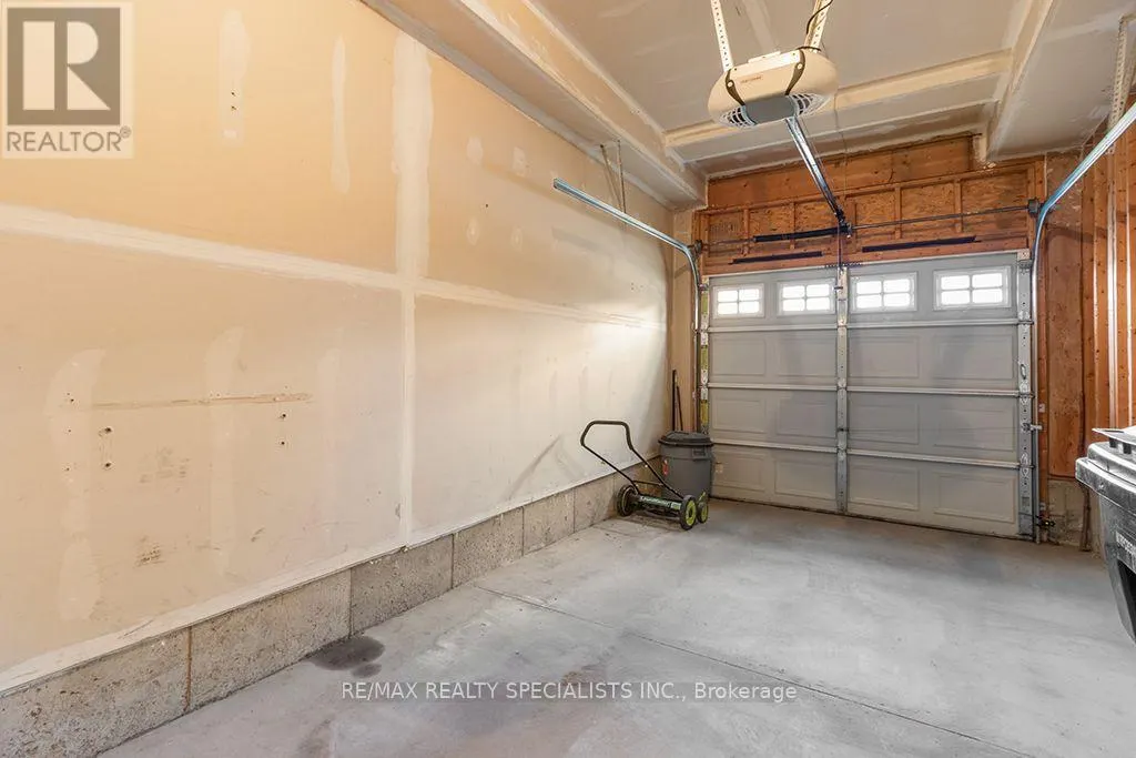 292 BRIARMEADOW DRIVE