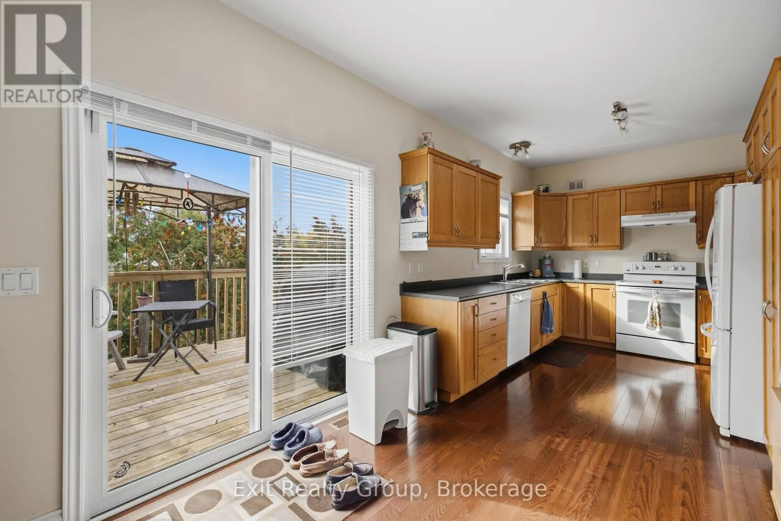 15 EVERGREEN COURT