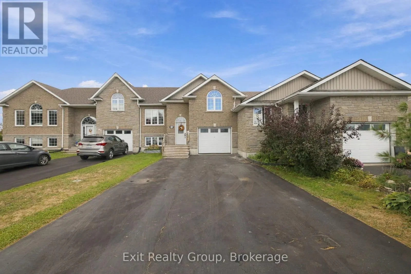15 EVERGREEN COURT
