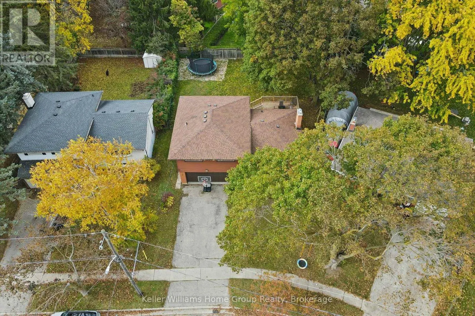 51 LONSDALE DRIVE