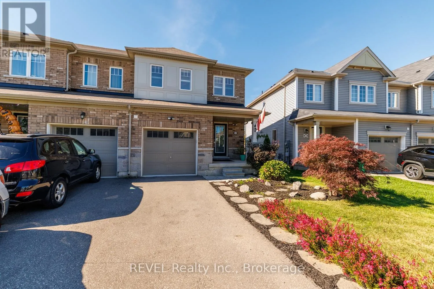 166 ESTHER CRESCENT