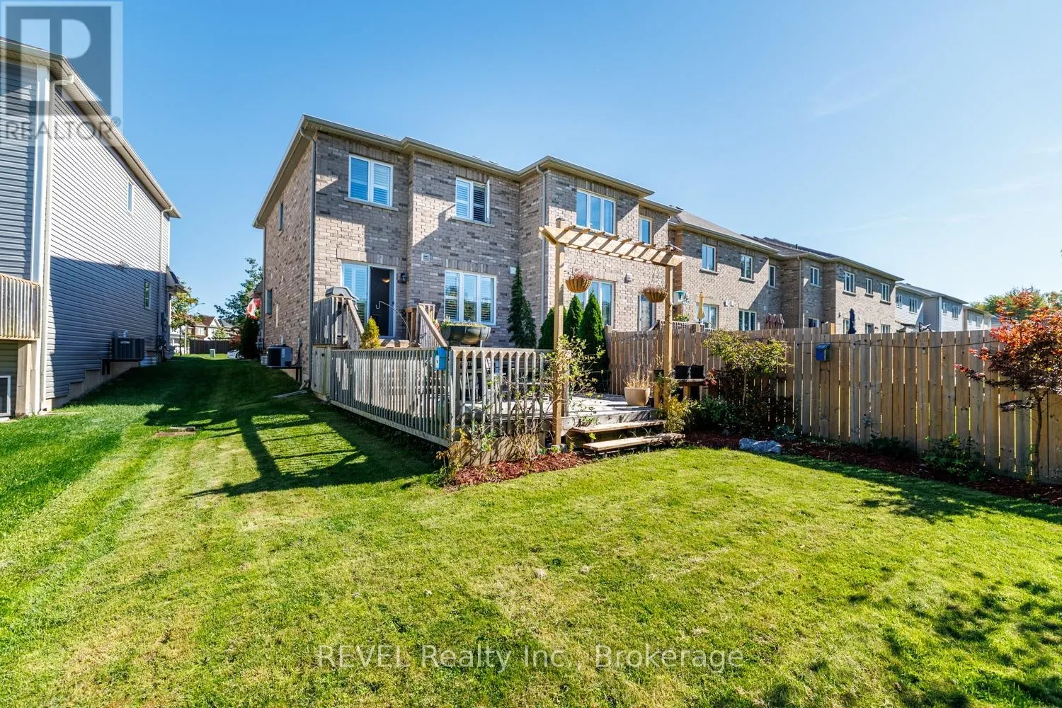 166 ESTHER CRESCENT