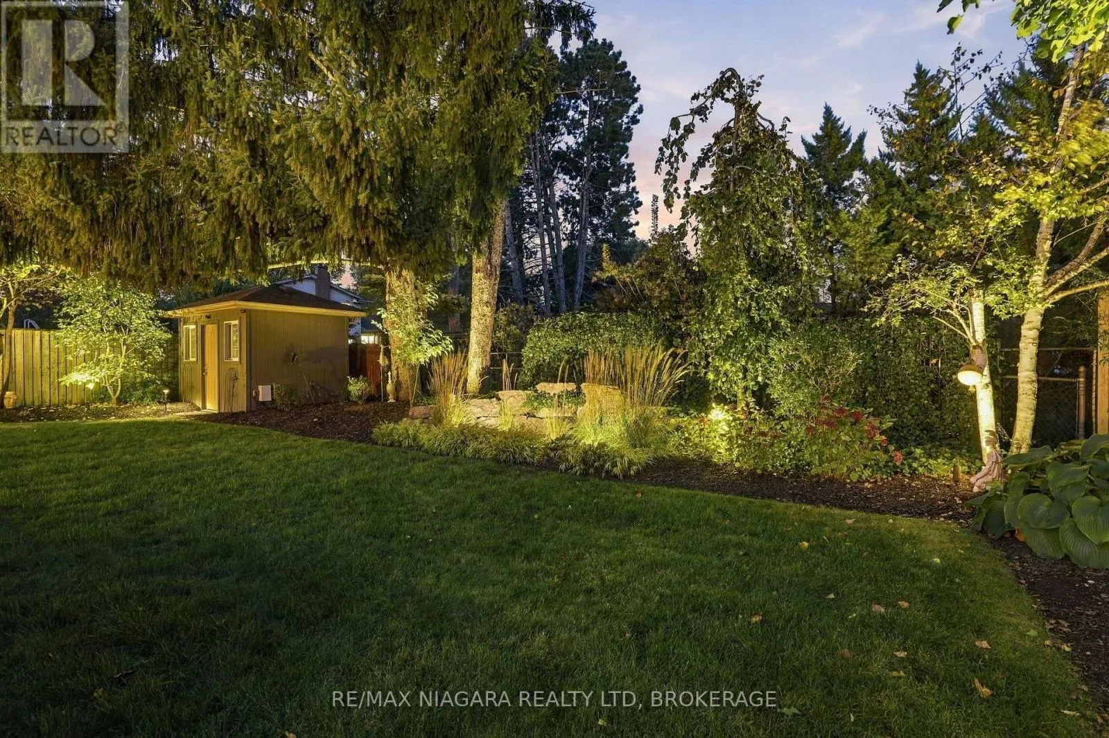13 ROYAL HENLEY BOULEVARD