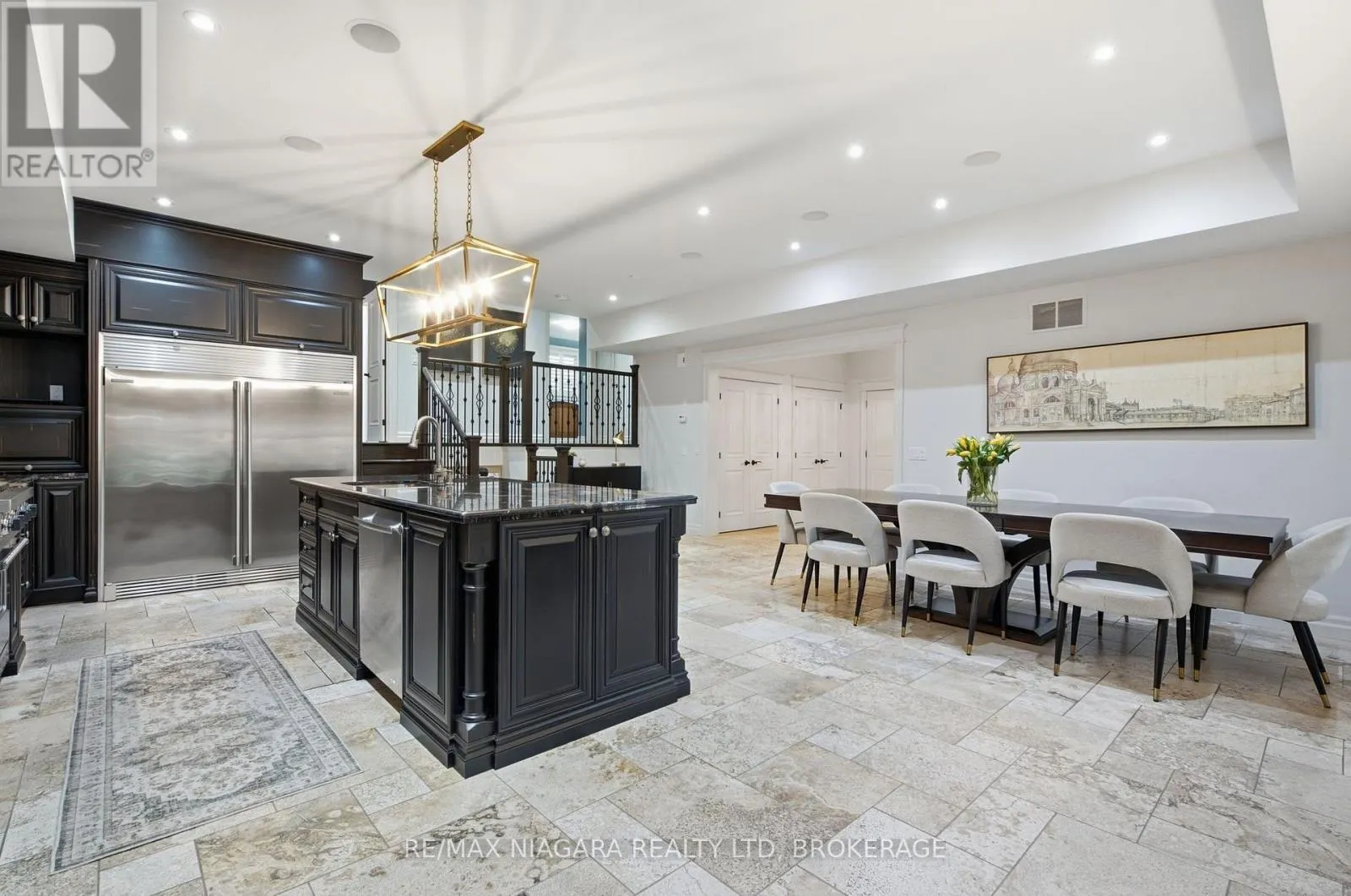 13 ROYAL HENLEY BOULEVARD