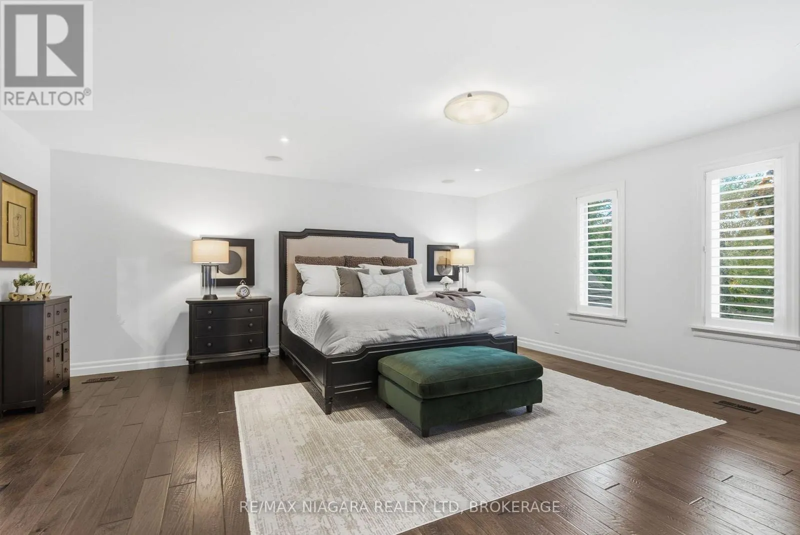 13 ROYAL HENLEY BOULEVARD