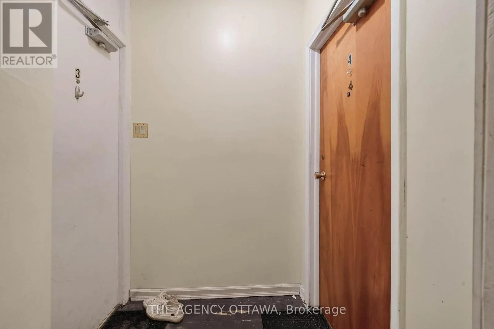 64 BAYSWATER AVENUE