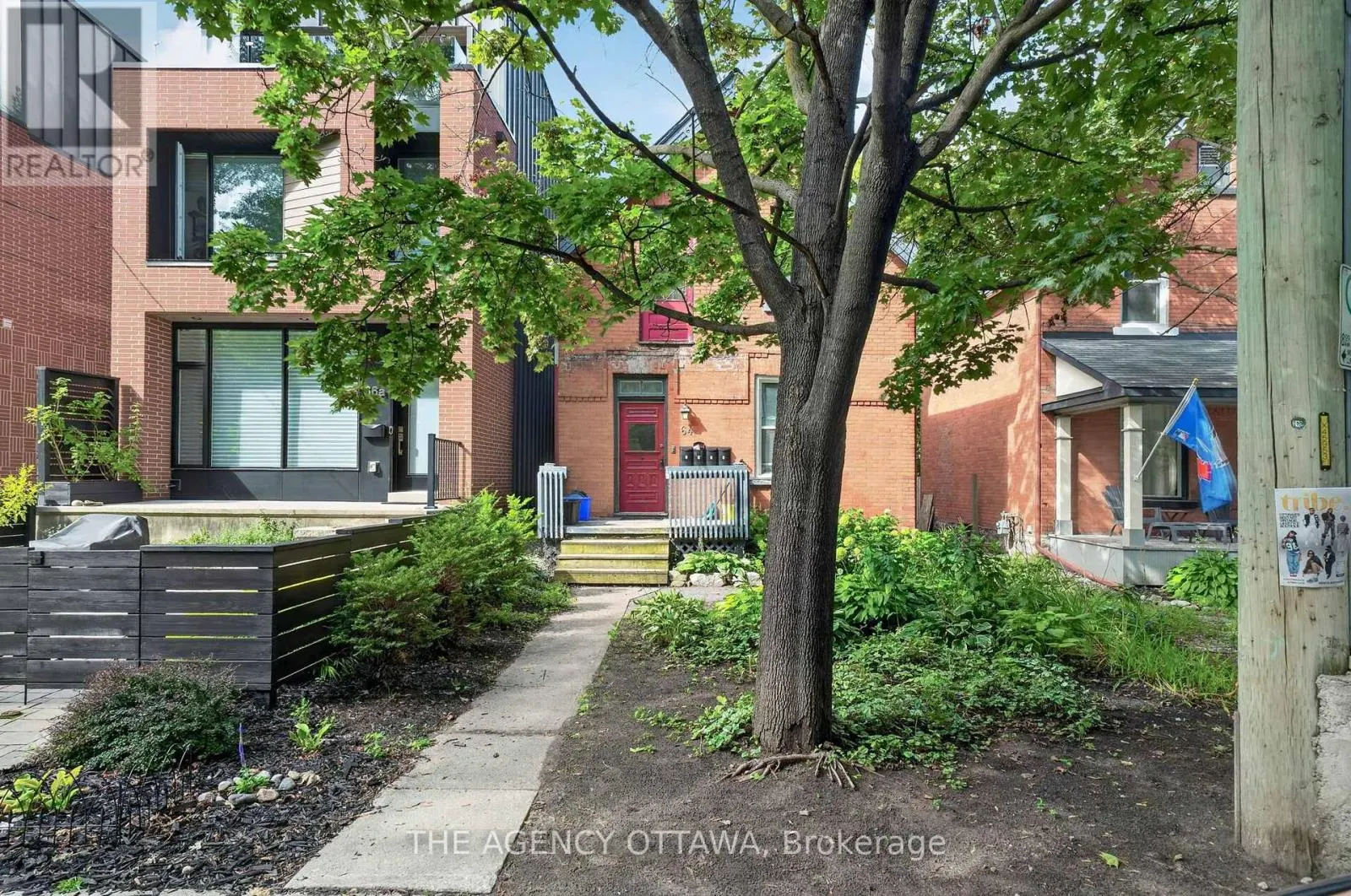 64 BAYSWATER AVENUE