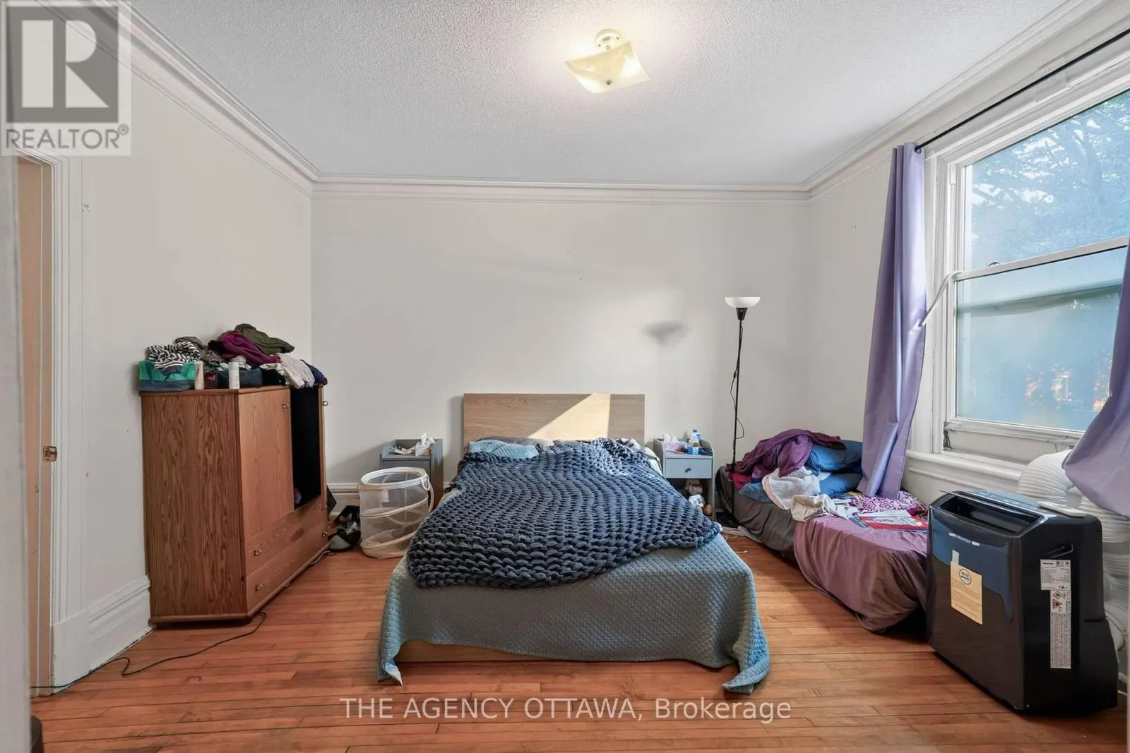 64 BAYSWATER AVENUE