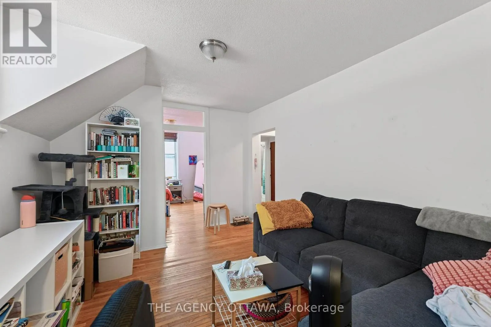 64 BAYSWATER AVENUE