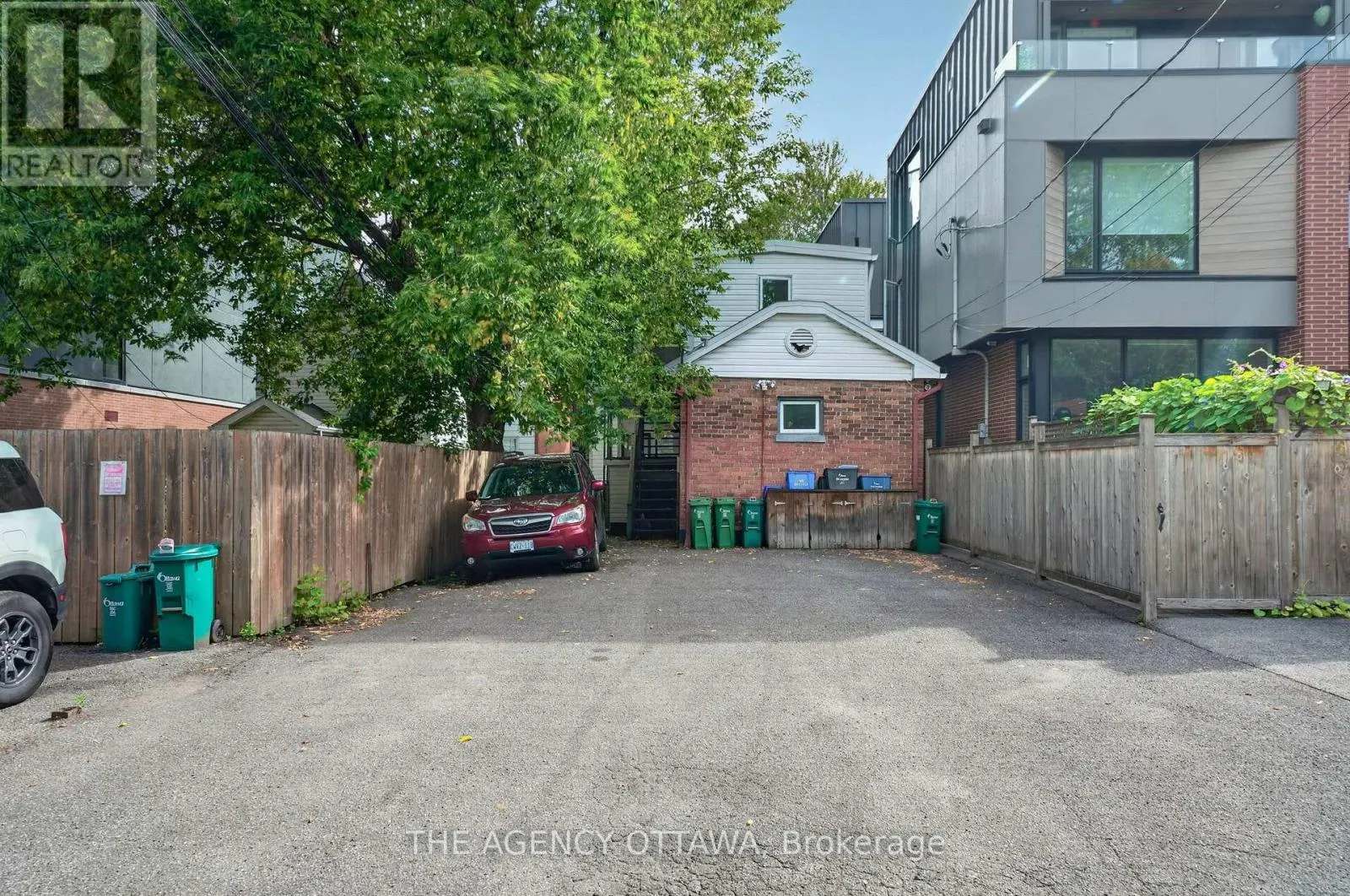 64 BAYSWATER AVENUE
