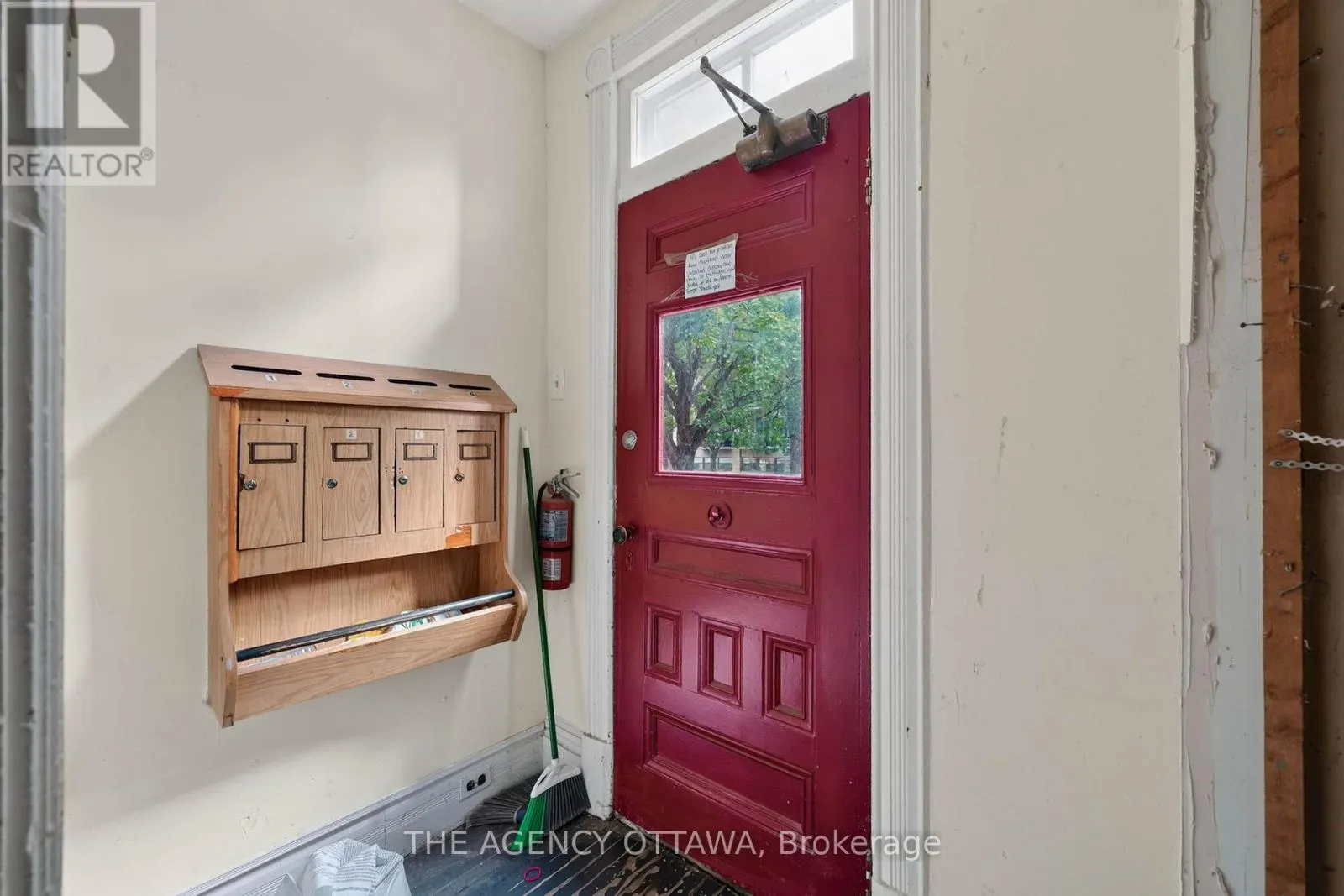 64 BAYSWATER AVENUE