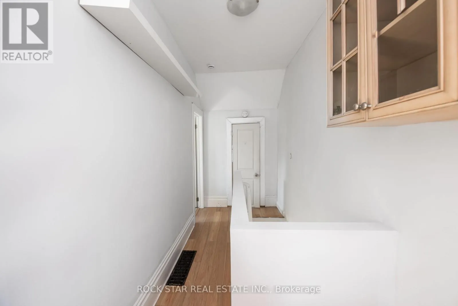 292 FARES STREET