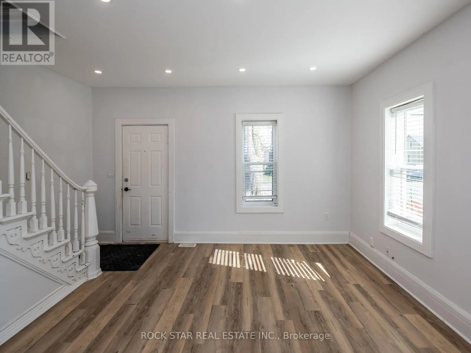 292 FARES STREET