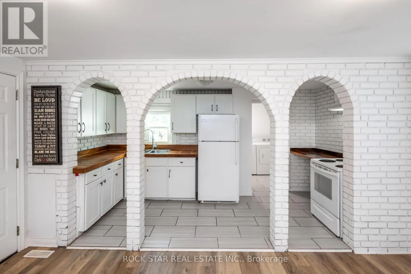 292 FARES STREET