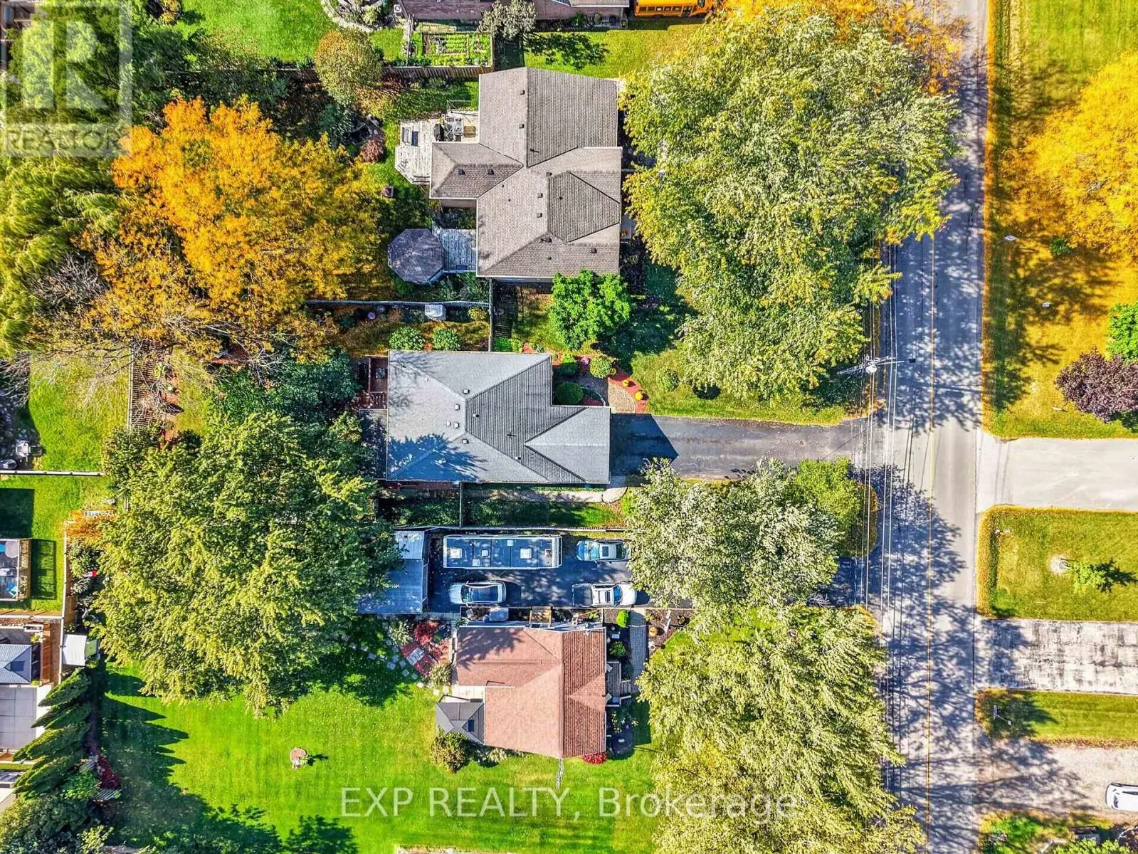 59 QUAKER ROAD