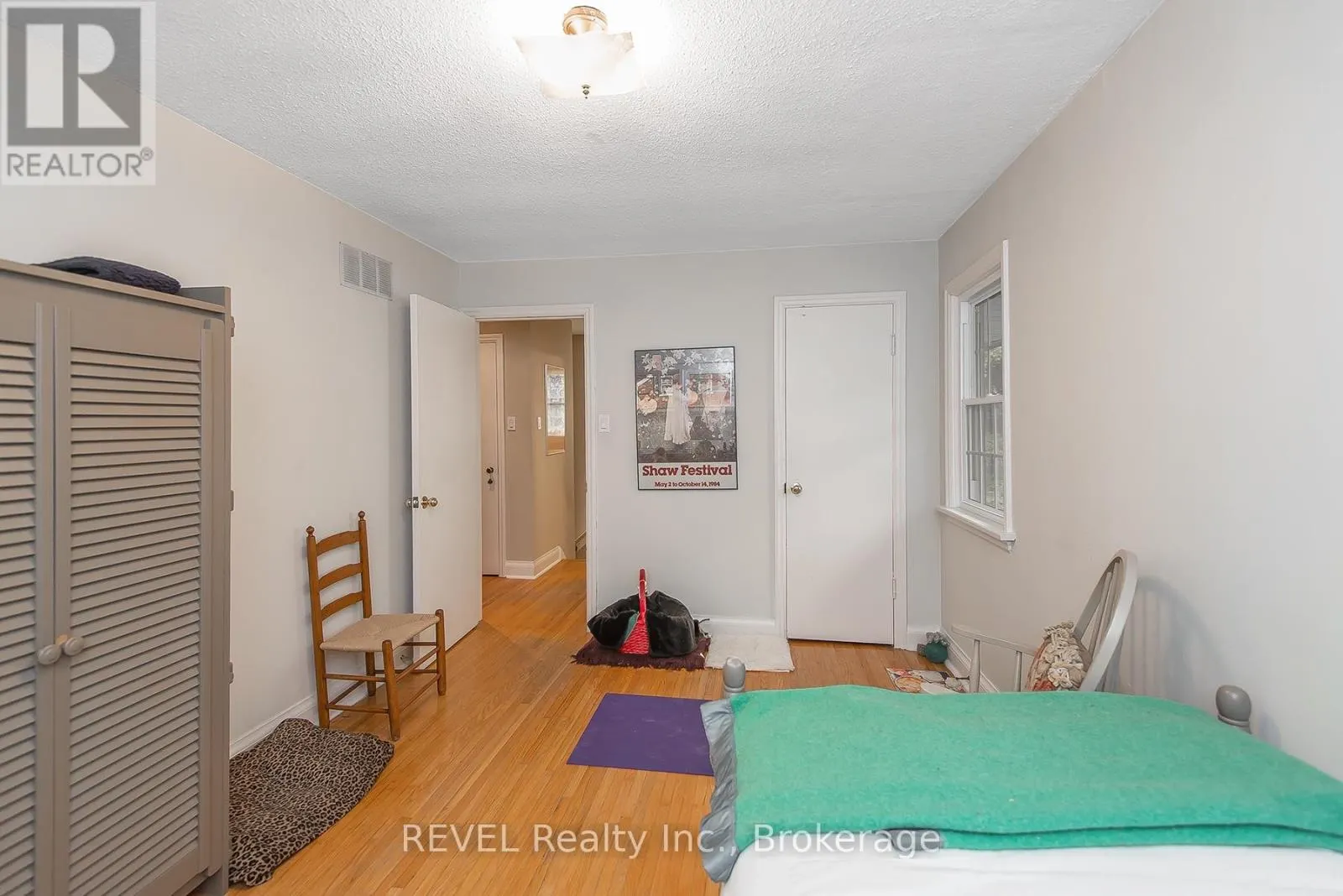 113 ST. PAUL CRESCENT