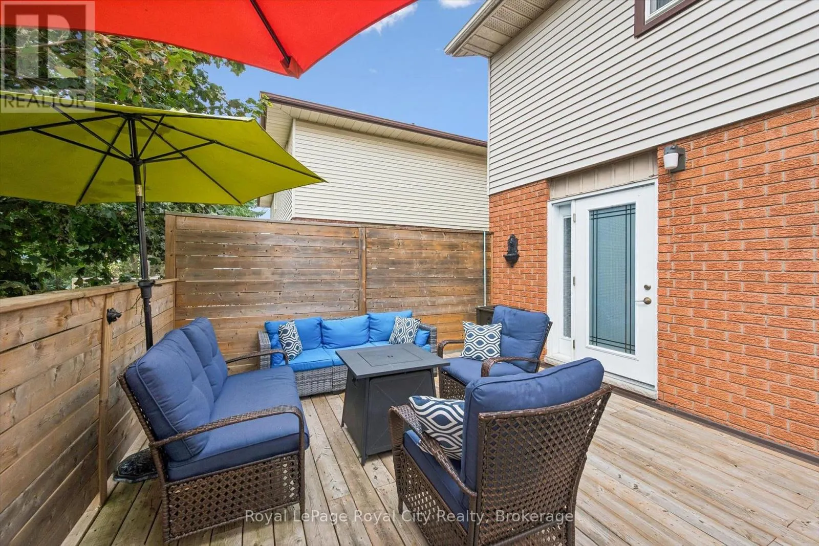 24 GREENWICH DRIVE