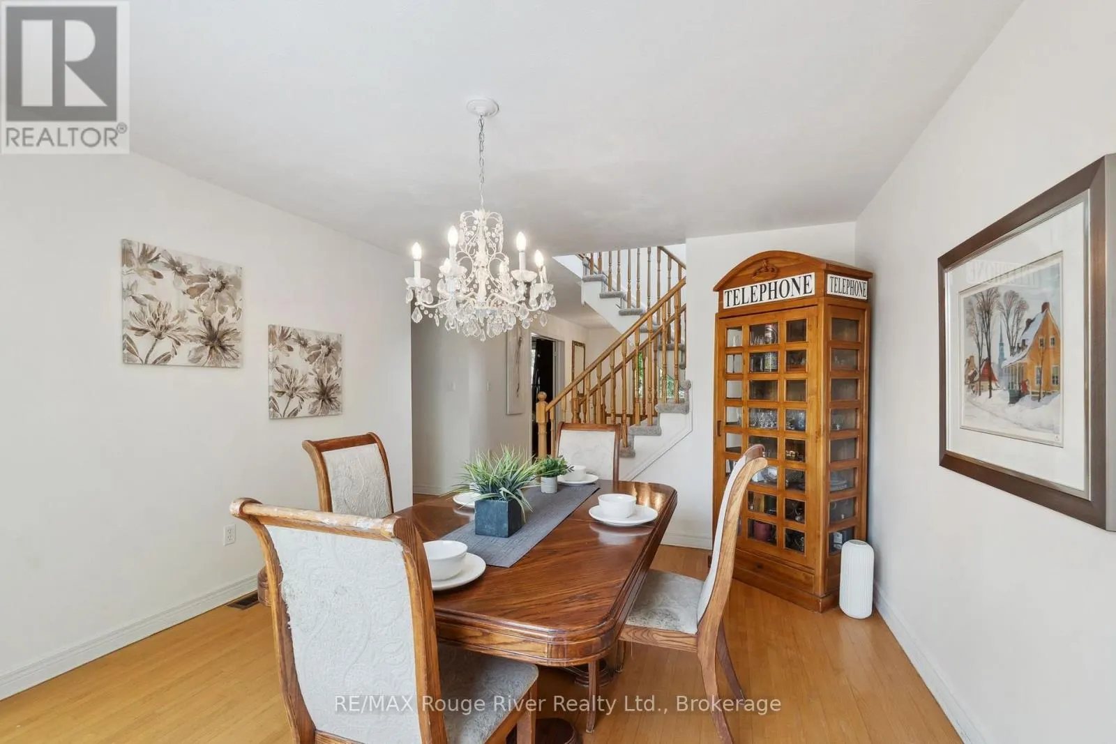 3 GIBSON PLACE