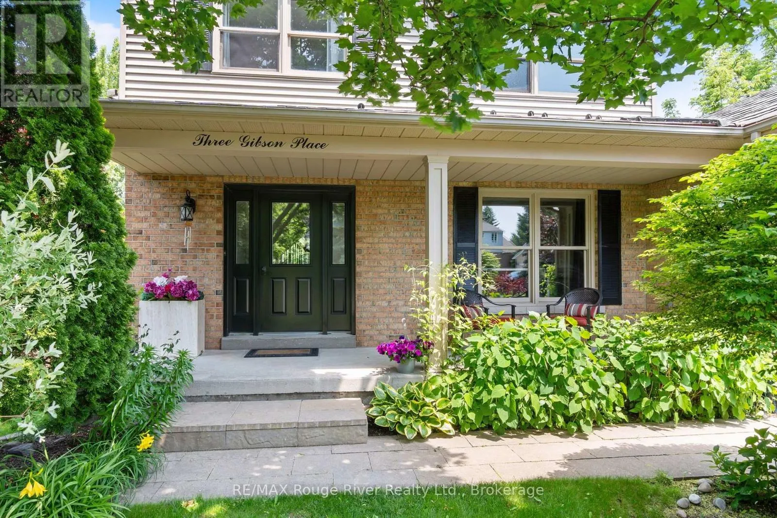 3 GIBSON PLACE