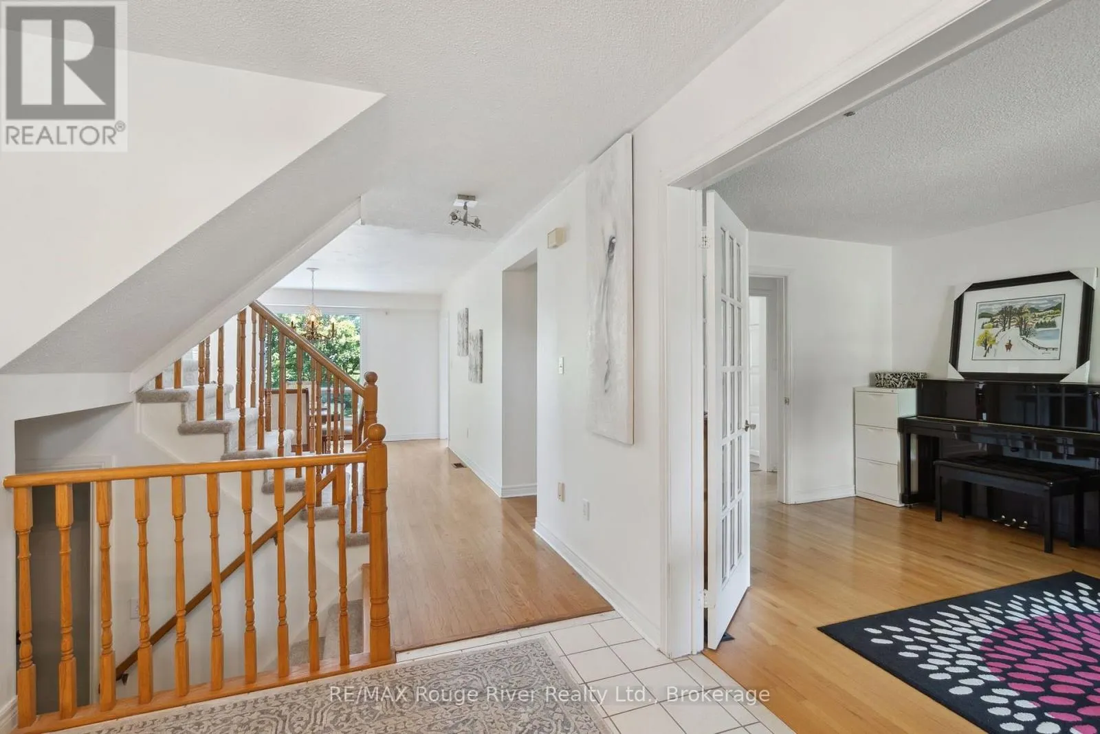 3 GIBSON PLACE