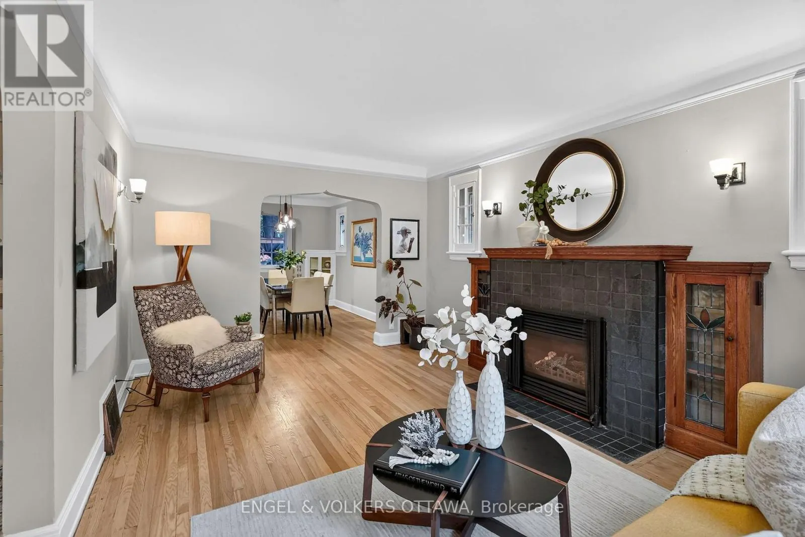 61 MURIEL STREET