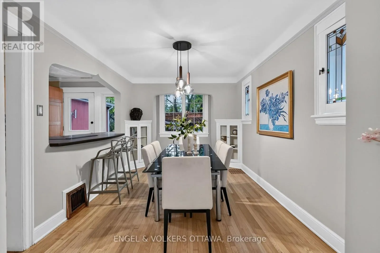 61 MURIEL STREET