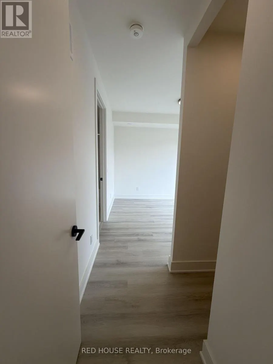 49 EVERETT COMMON