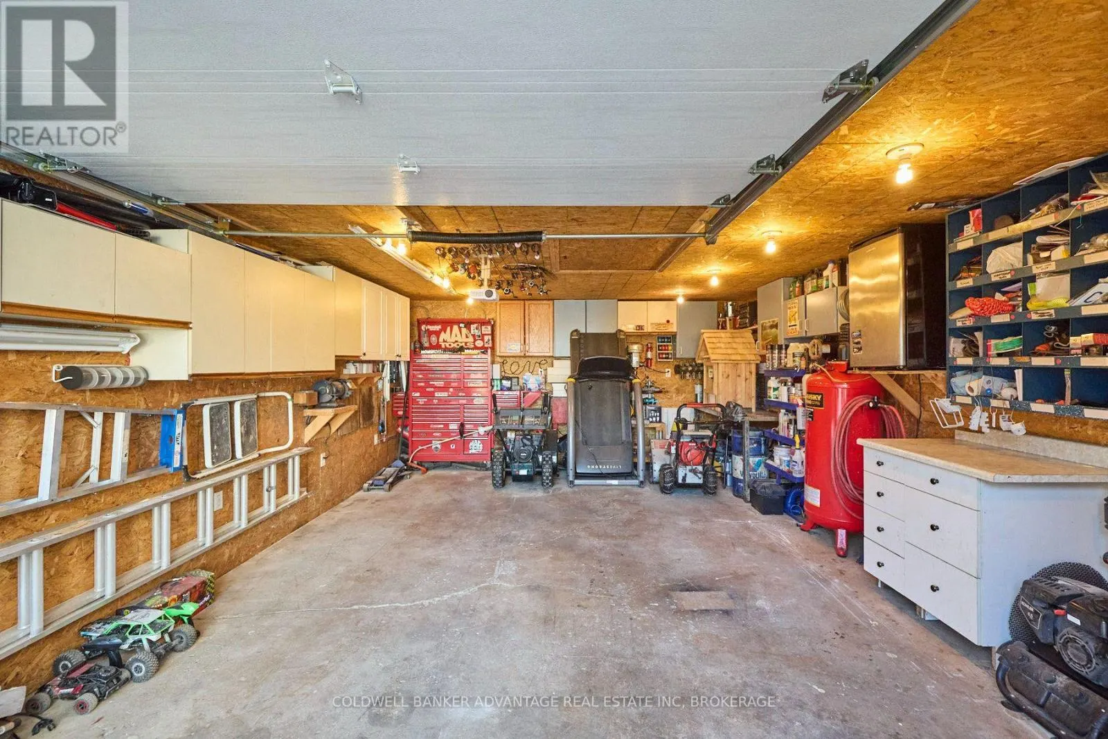 27 CHANTAL COURT