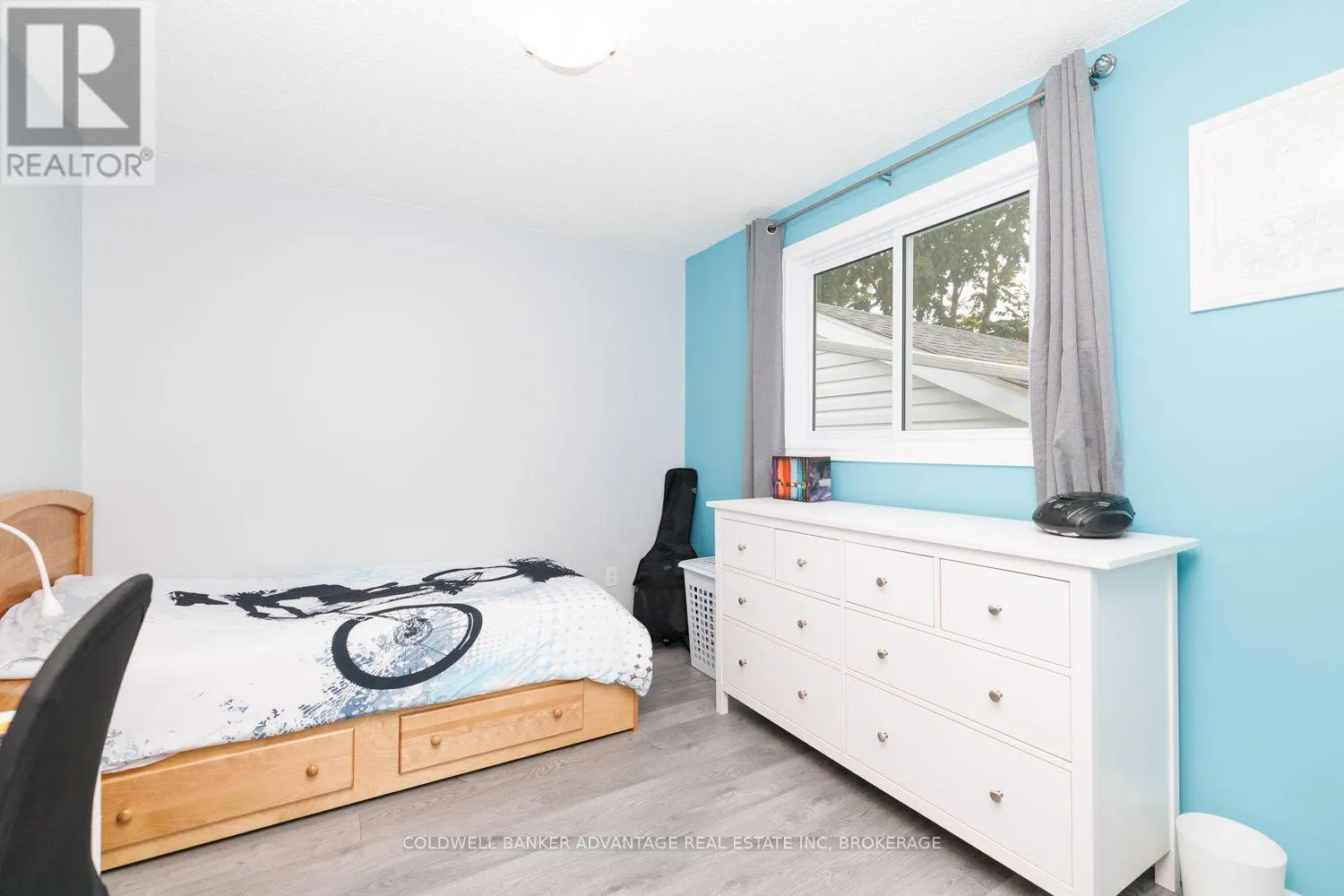 27 CHANTAL COURT