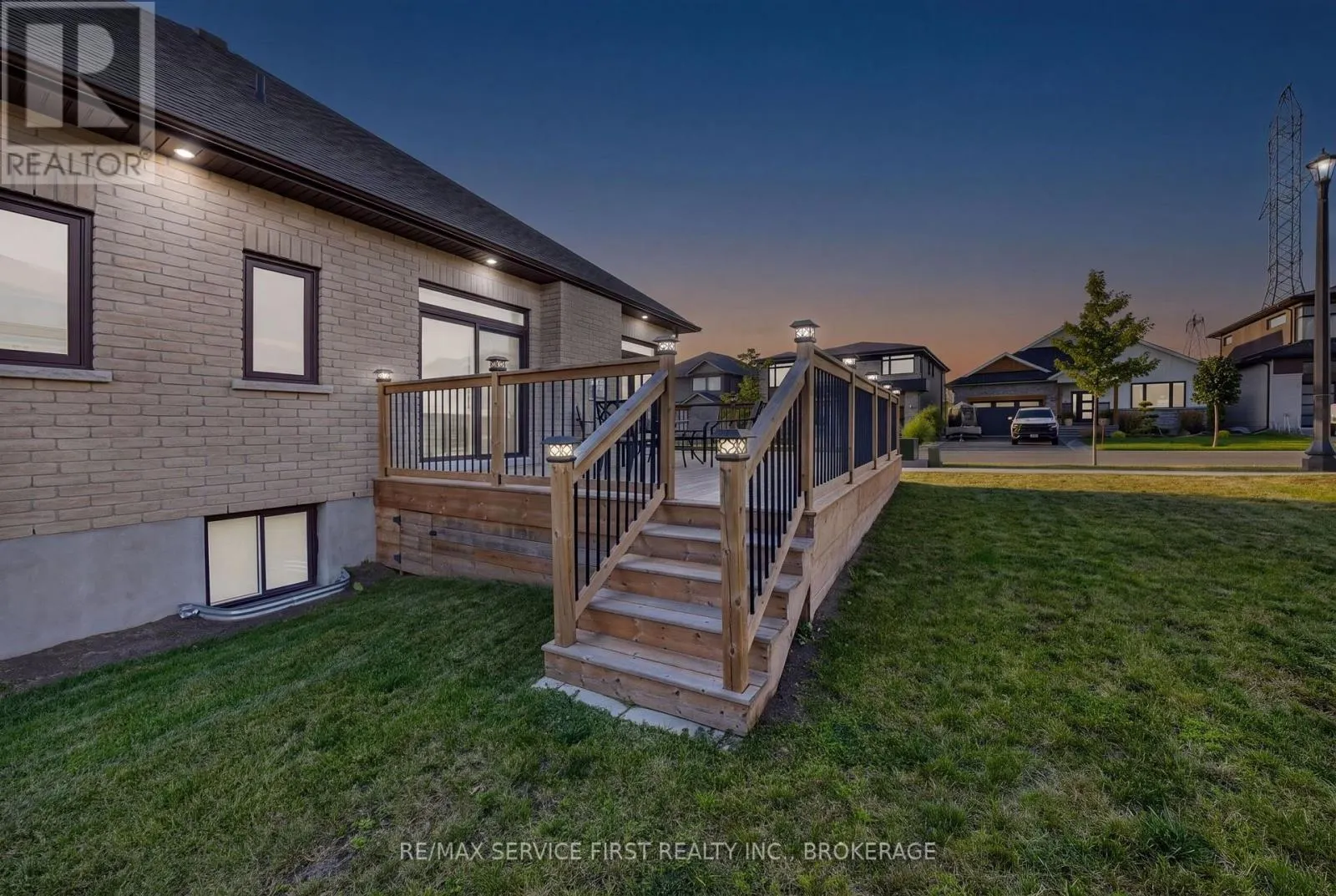 636 MANDARA DRIVE