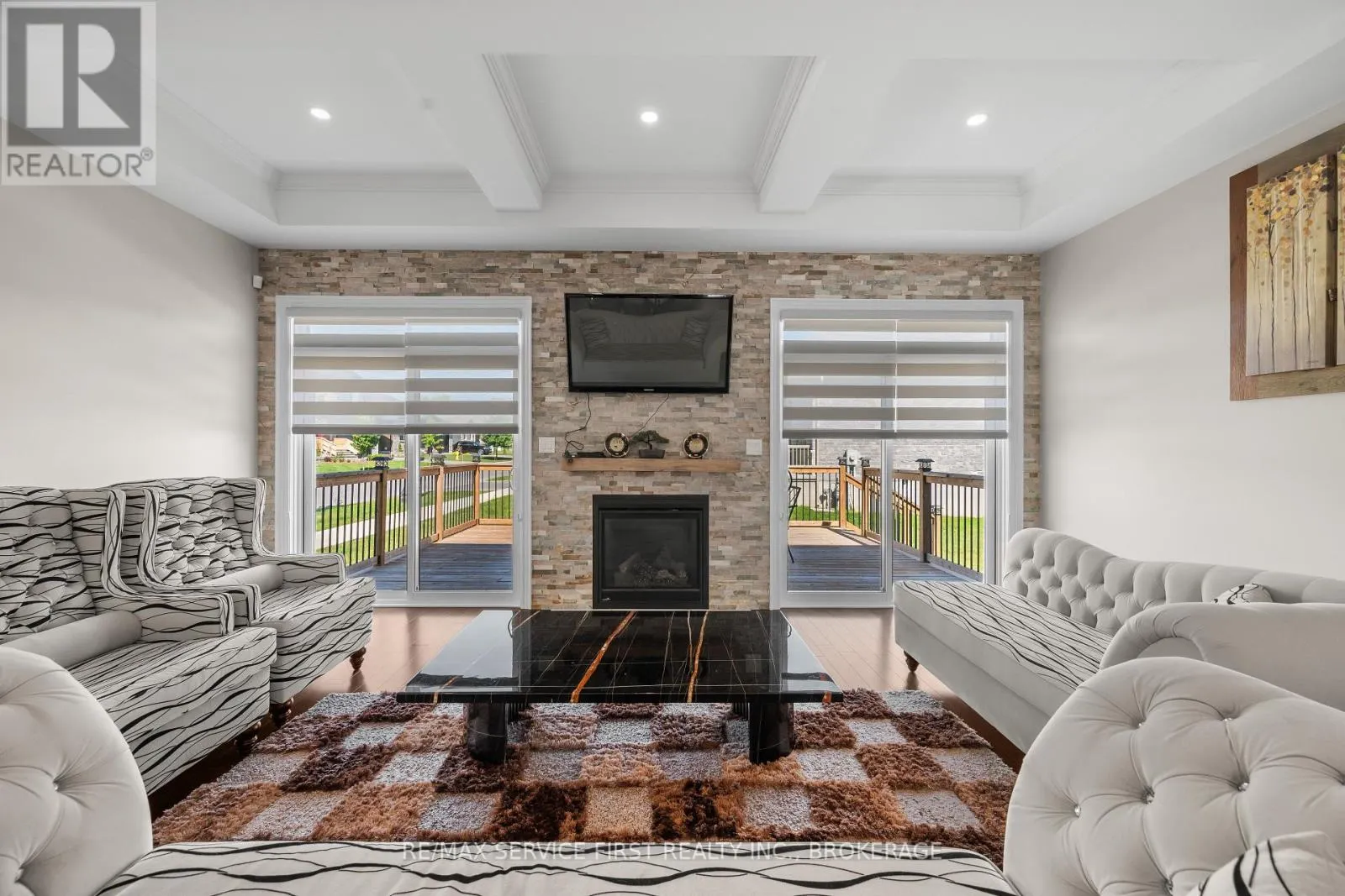 636 MANDARA DRIVE