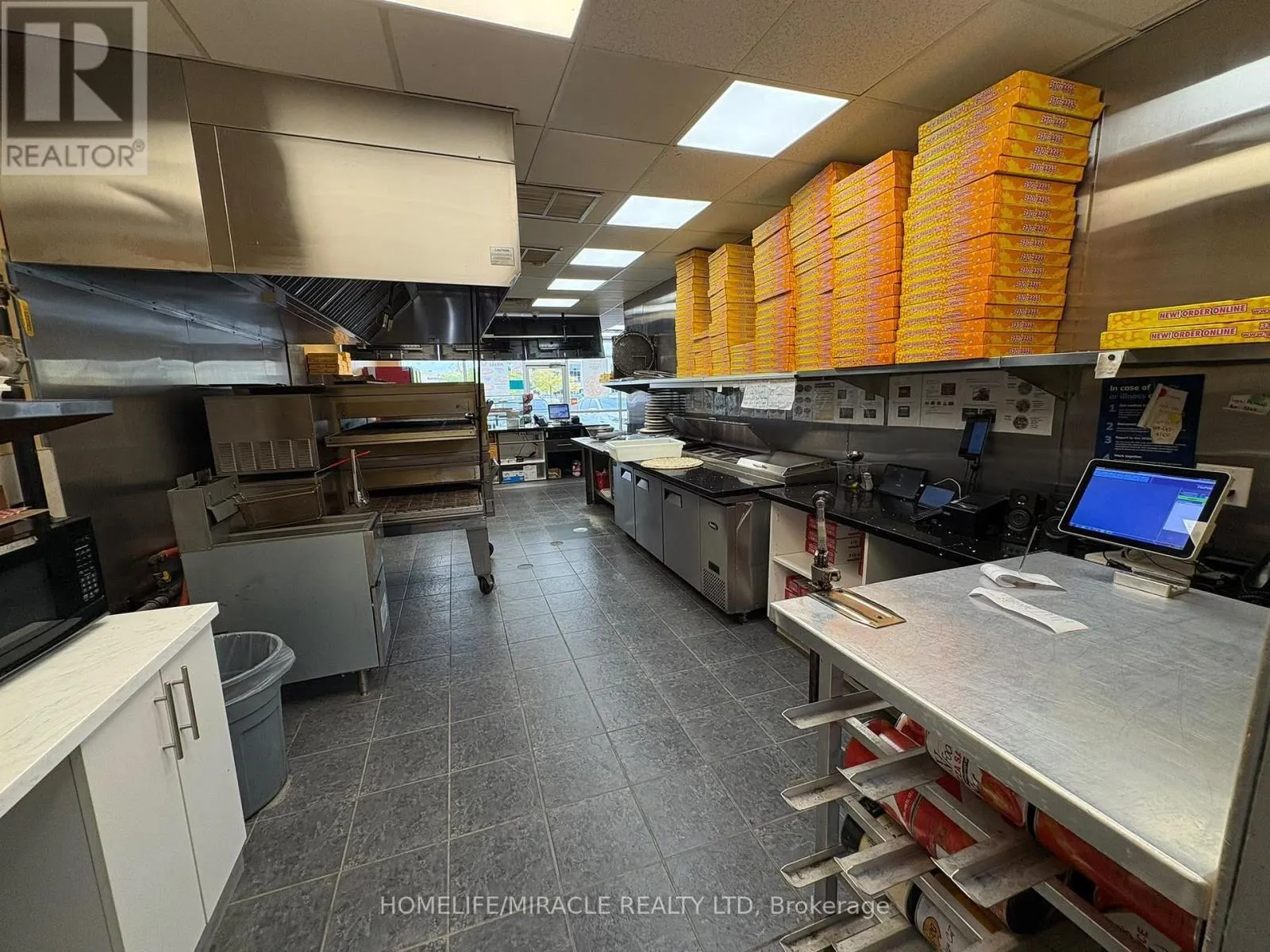 2 - 4293 KING STREET E