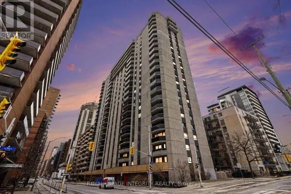 1004 - 470 LAURIER AVENUE W