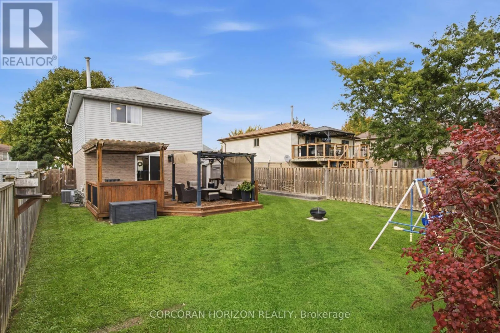 11 SANDALWOOD DRIVE