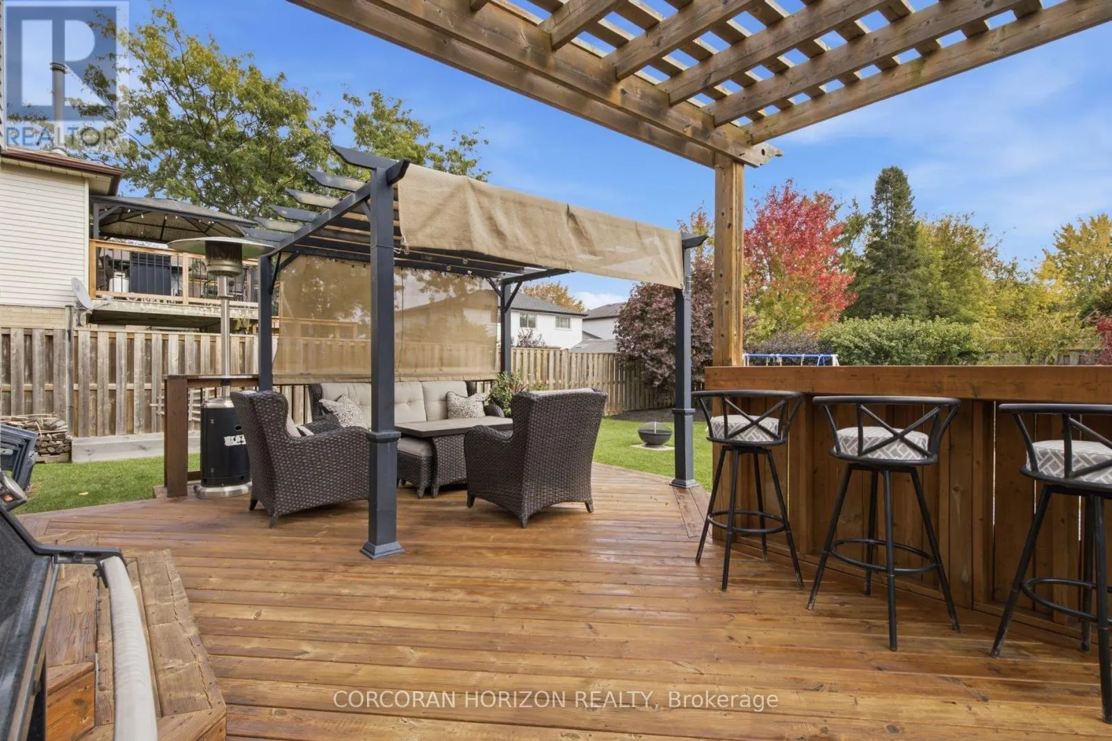 11 SANDALWOOD DRIVE