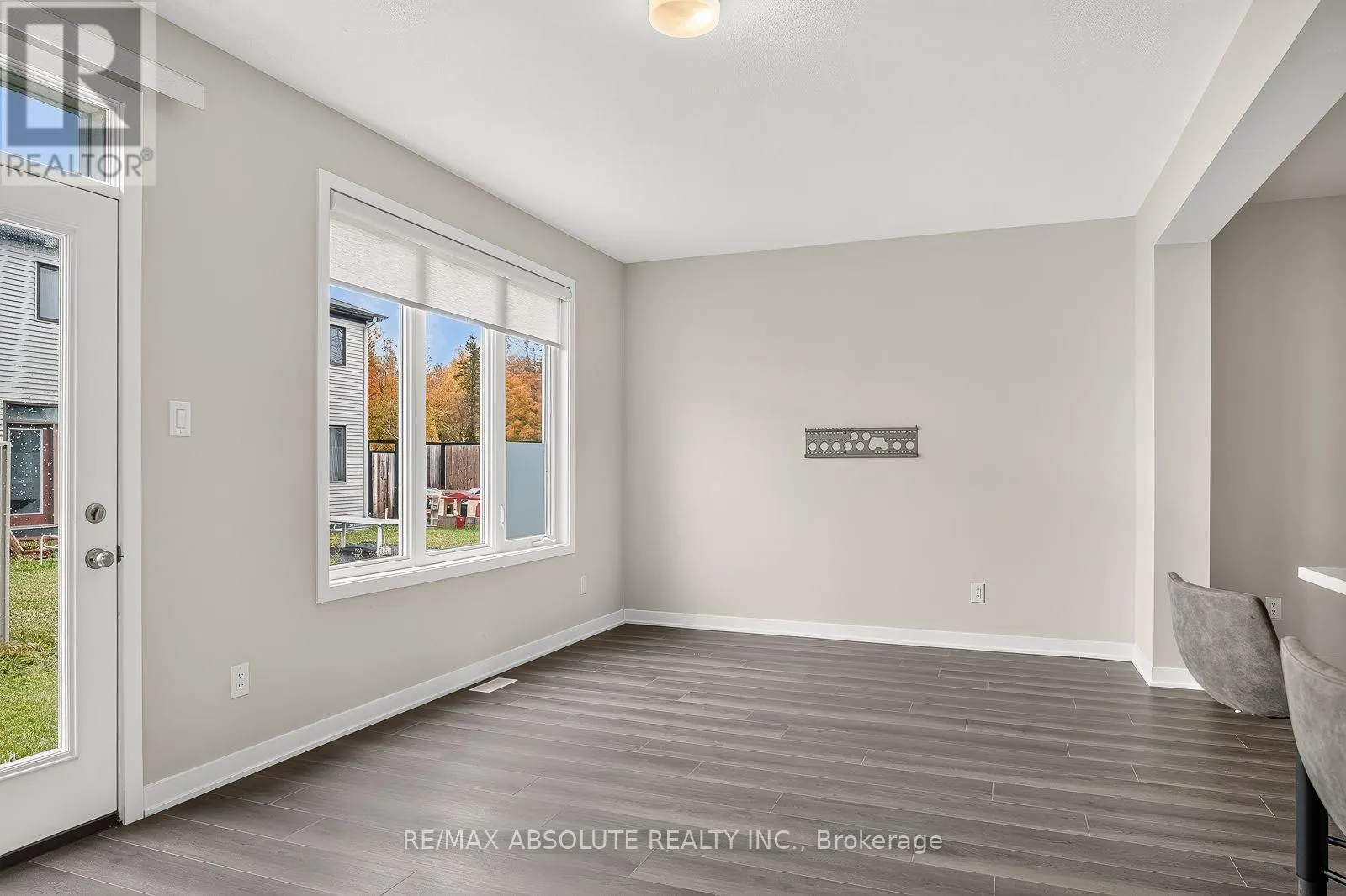 235 BILLRIAN CRESCENT