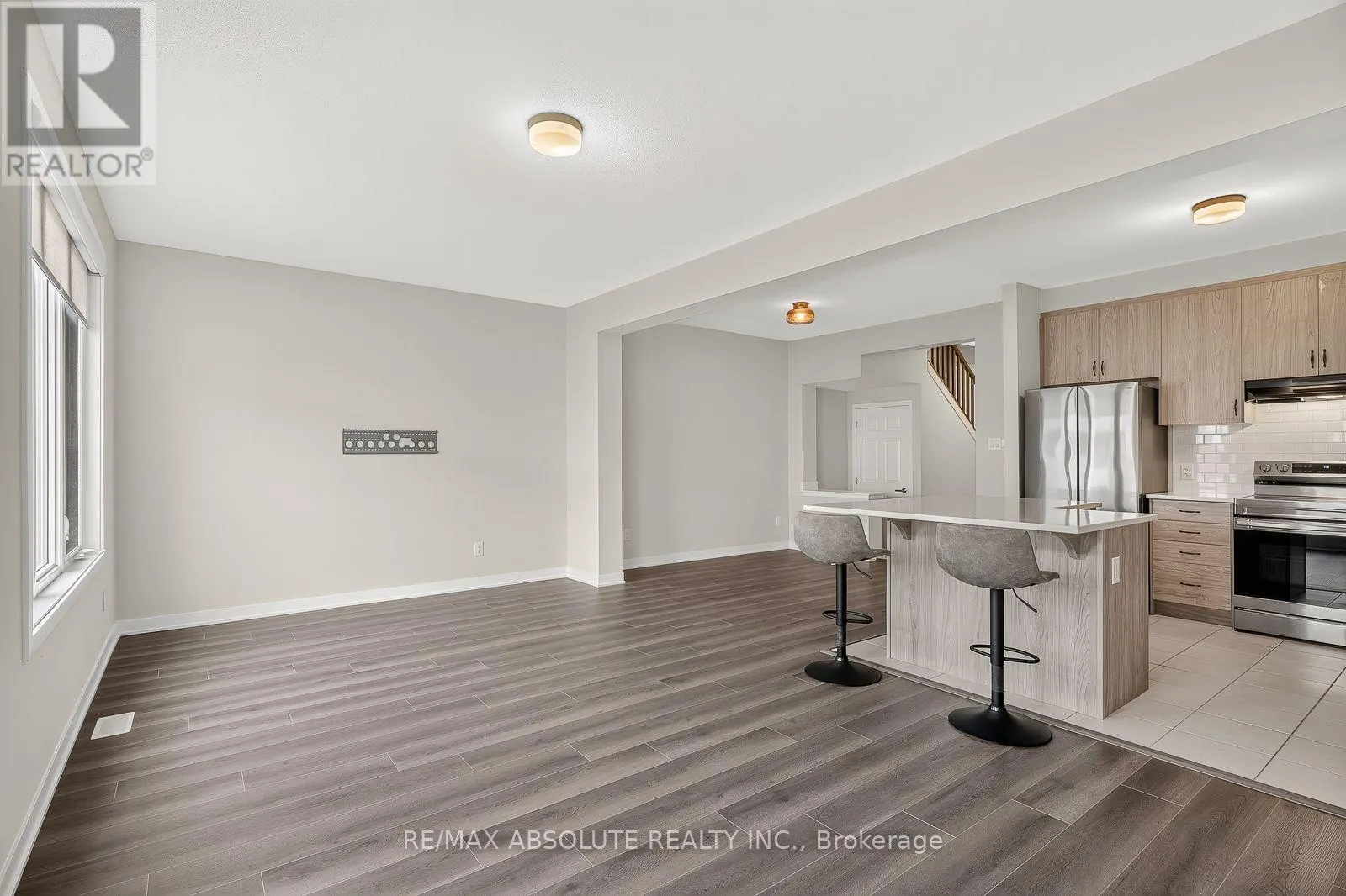 235 BILLRIAN CRESCENT