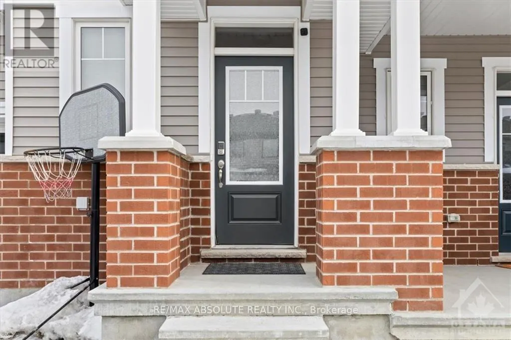 235 BILLRIAN CRESCENT