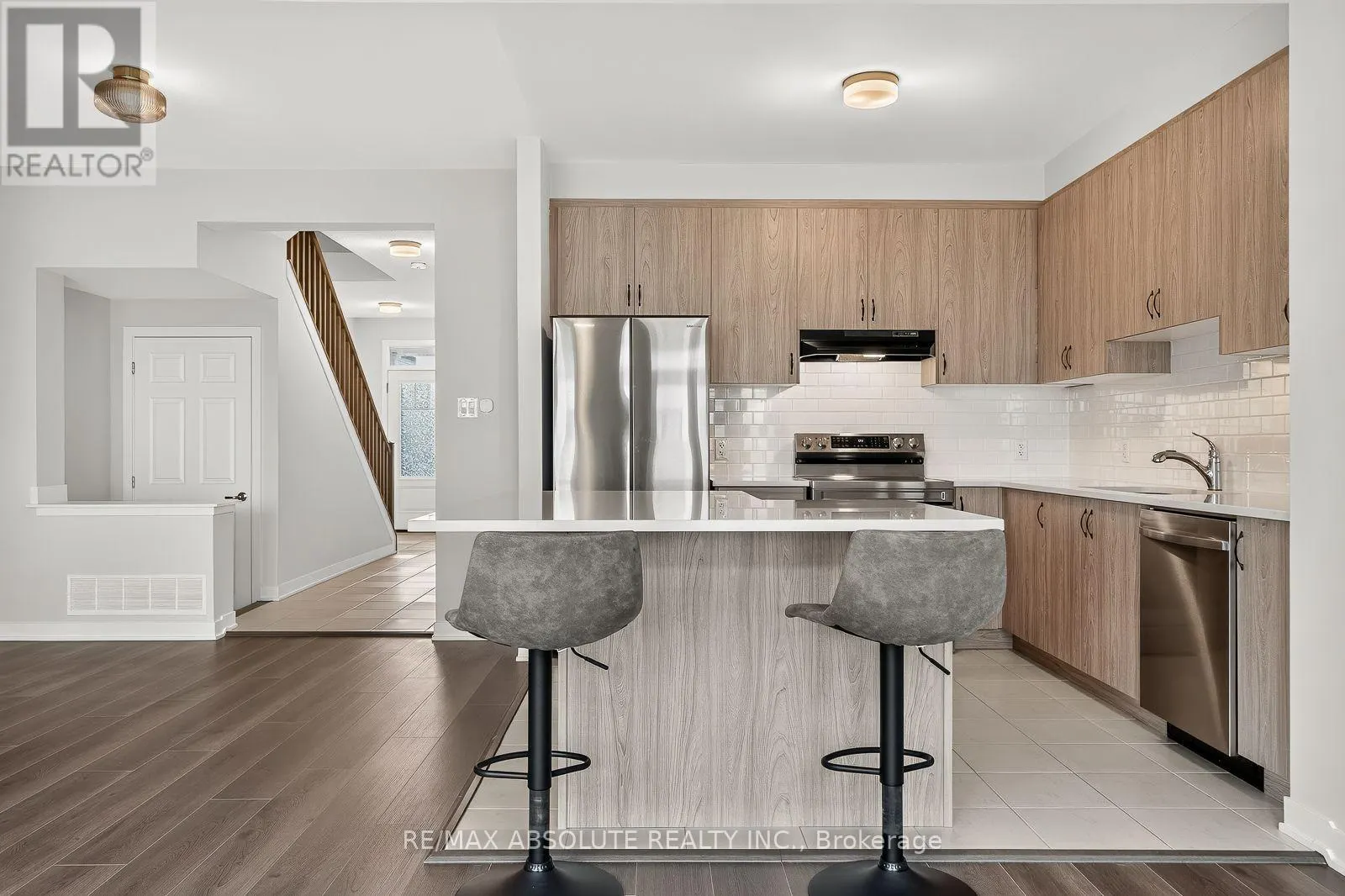 235 BILLRIAN CRESCENT