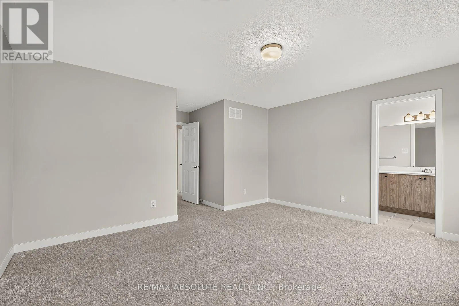 235 BILLRIAN CRESCENT