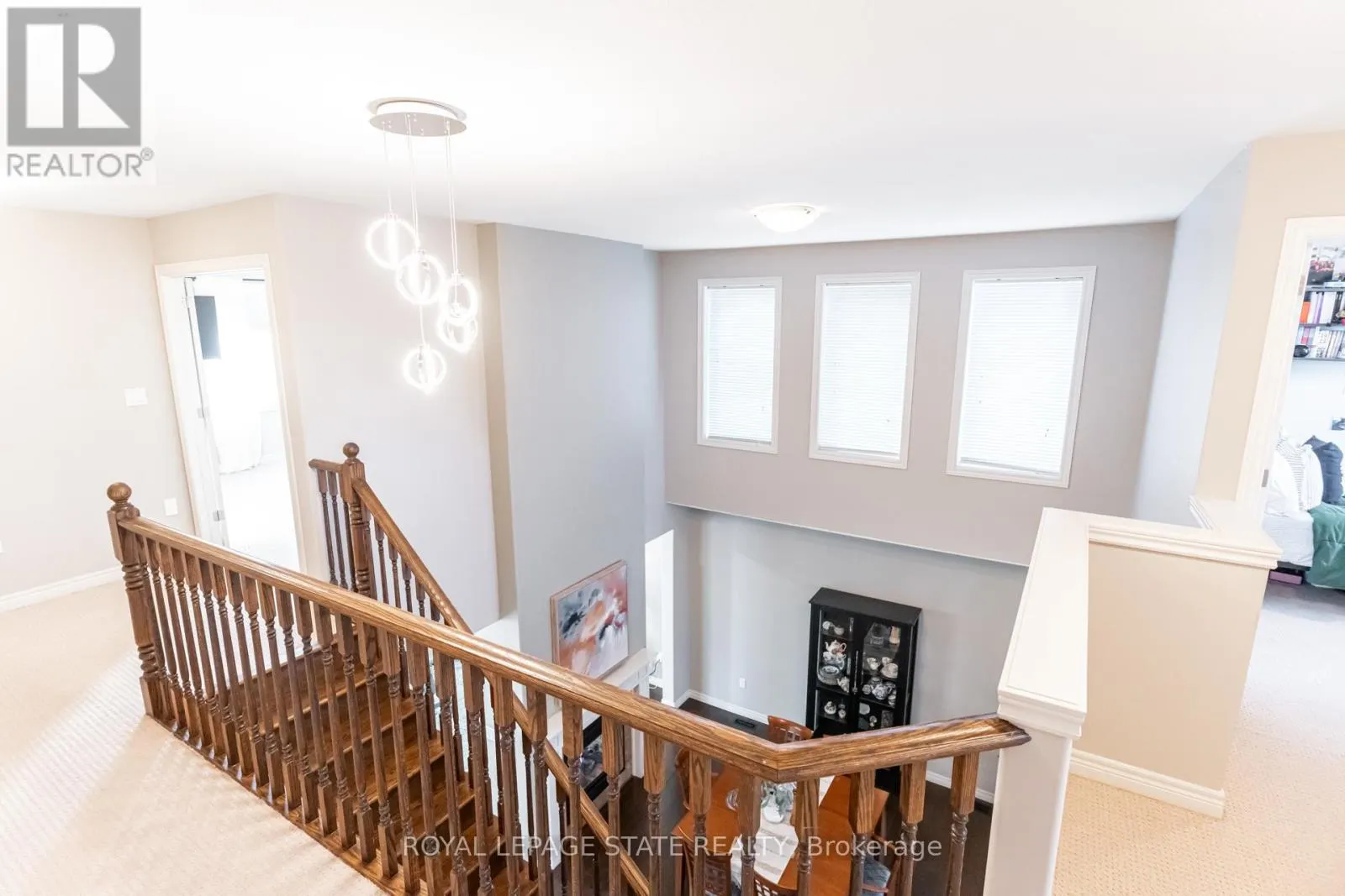 7 KINSMAN DRIVE