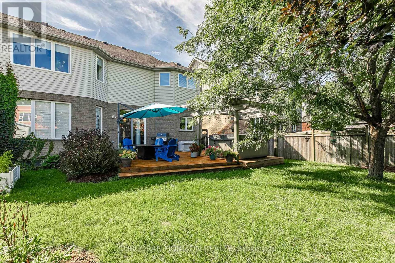 312 SCHOONER CRESCENT