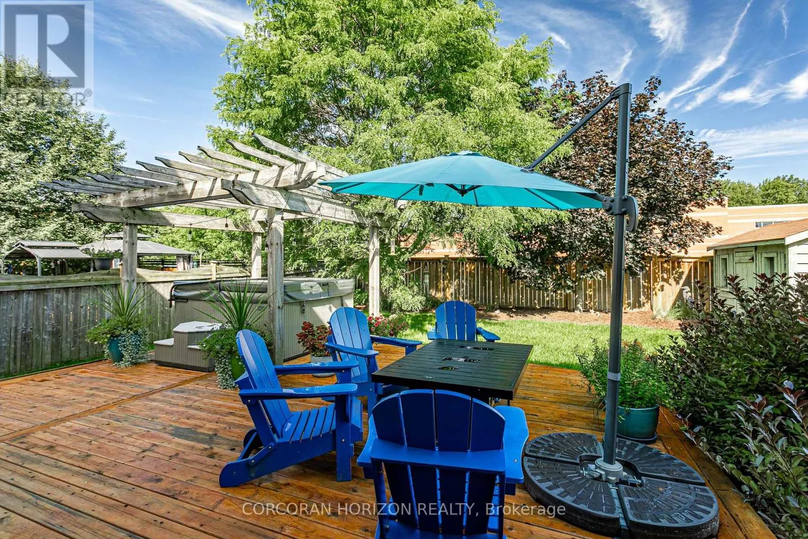312 SCHOONER CRESCENT
