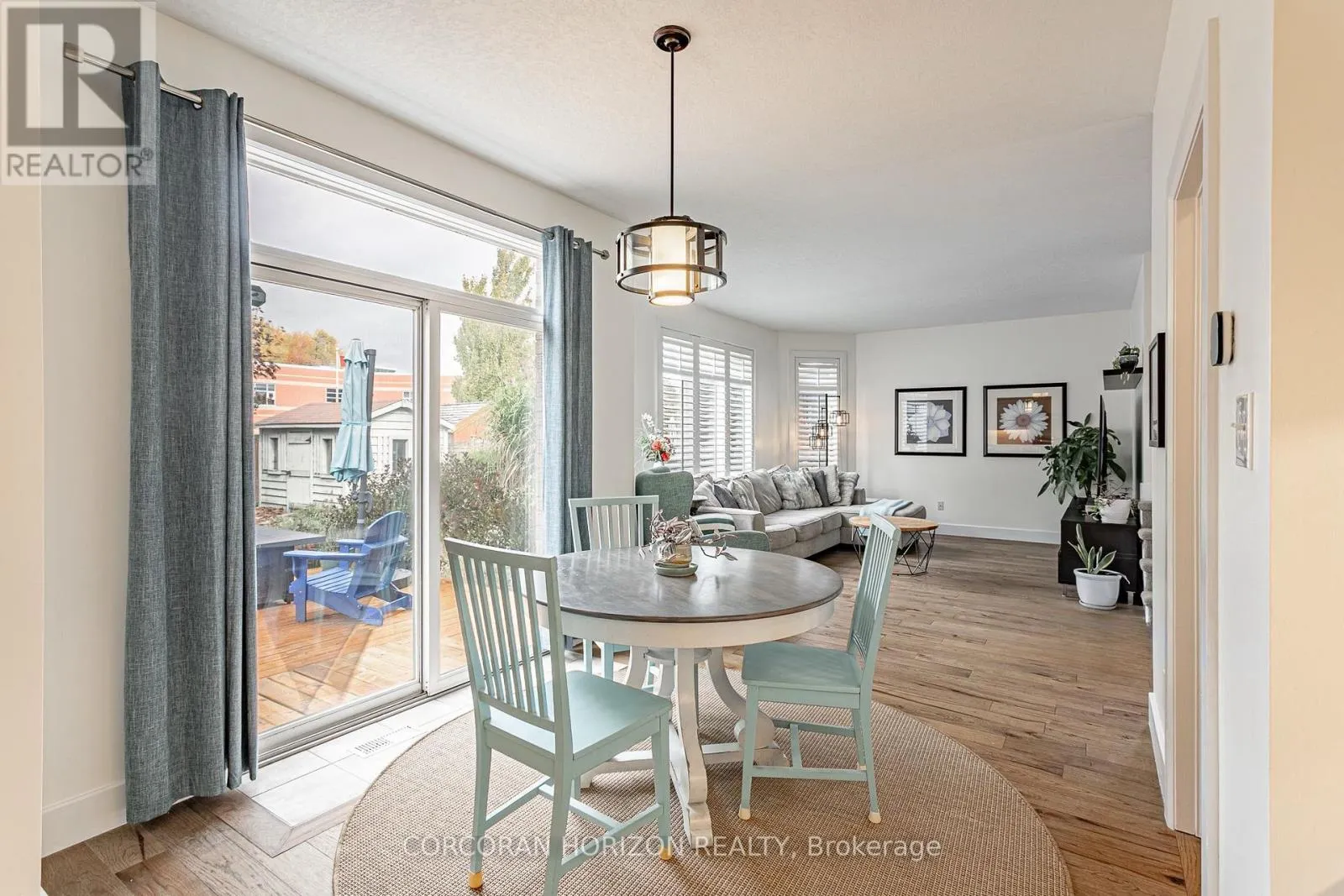 312 SCHOONER CRESCENT