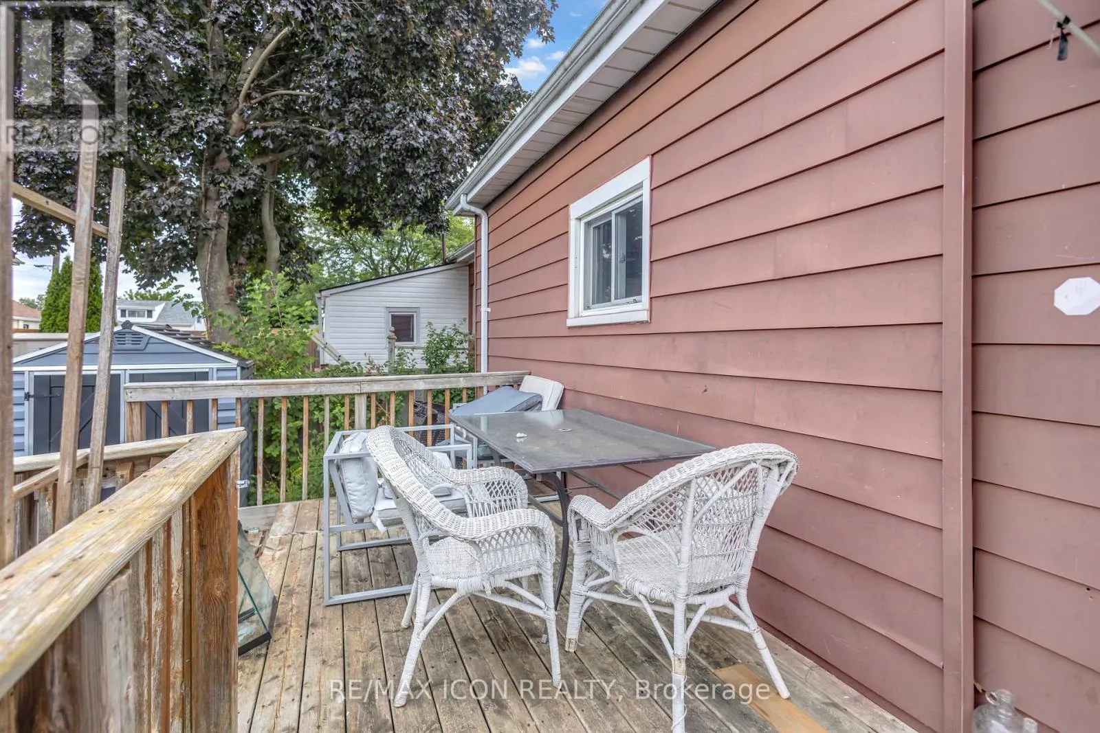 49 MINTERN AVENUE