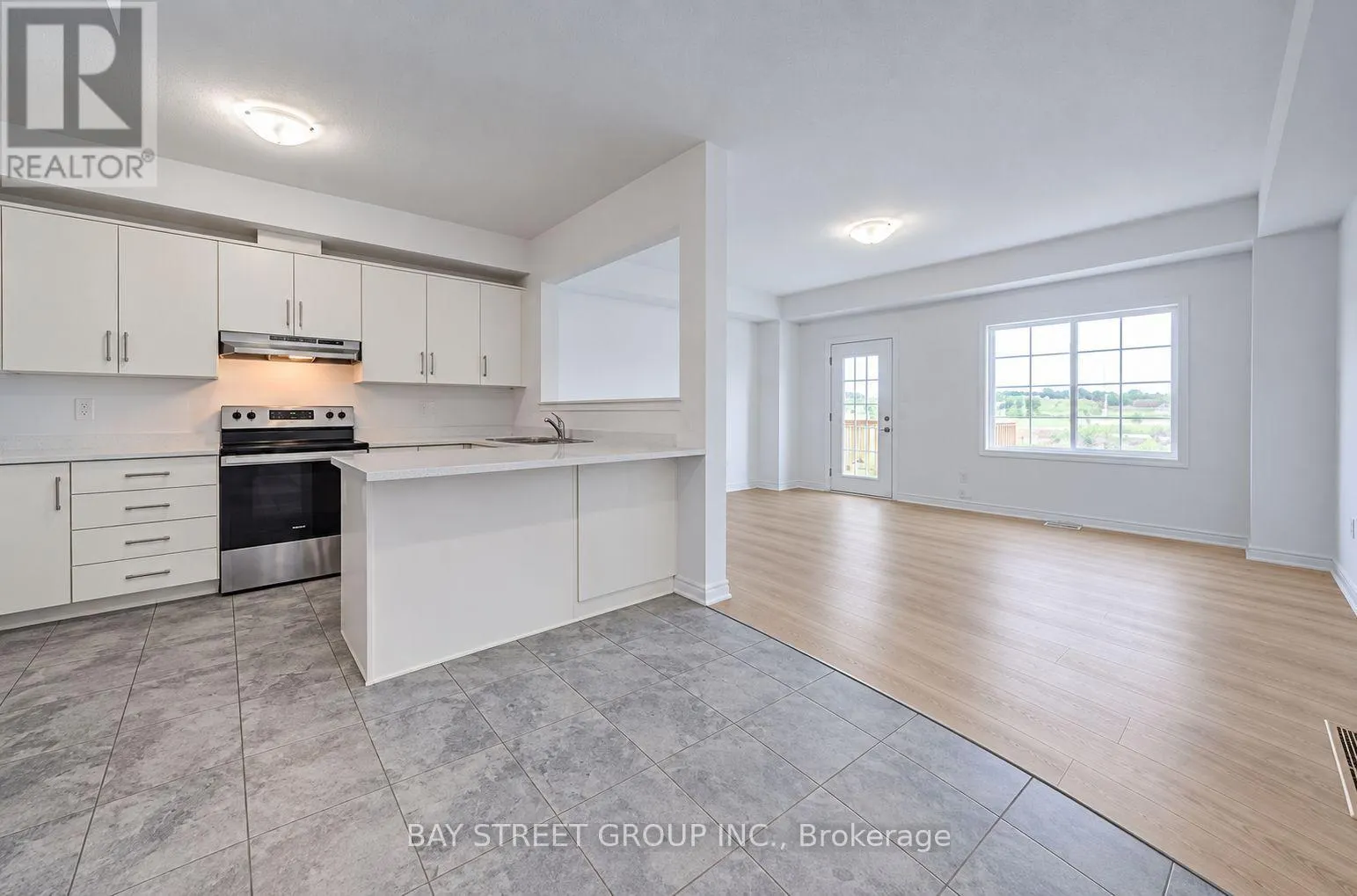 10 ELSEGOOD DRIVE