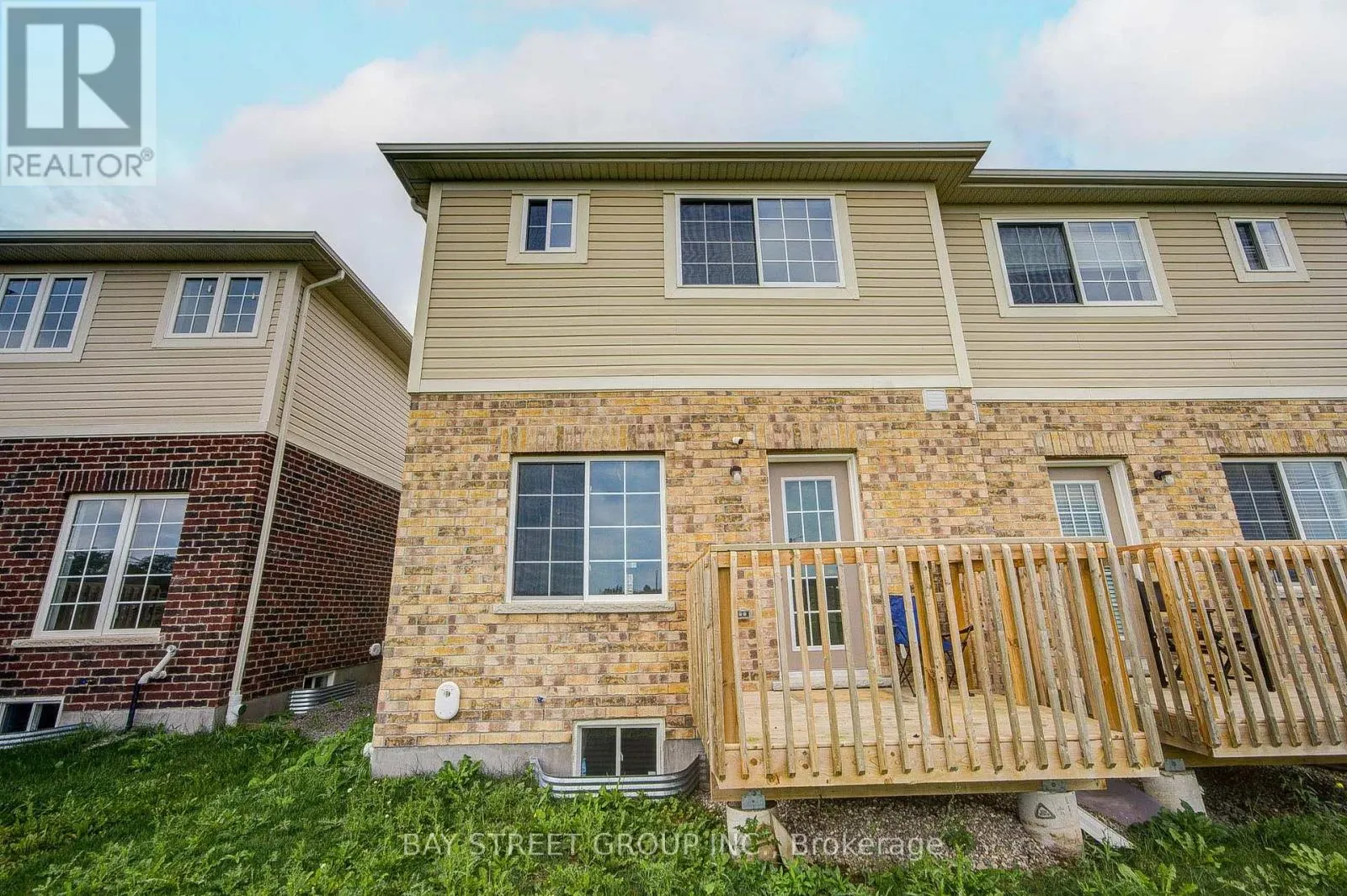 10 ELSEGOOD DRIVE