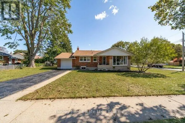 18 MAYWOOD ROAD